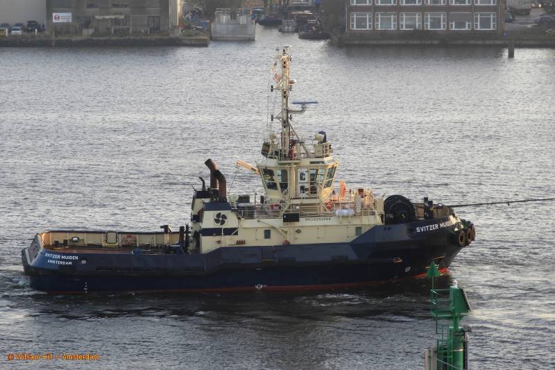 ass.tug SVITZER MUIDEN