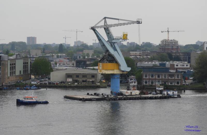 WATERMAN &amp; PARDOES with MAJA SKYFALL