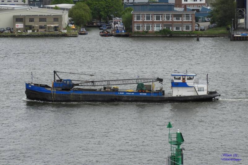 workship/dredger SAM