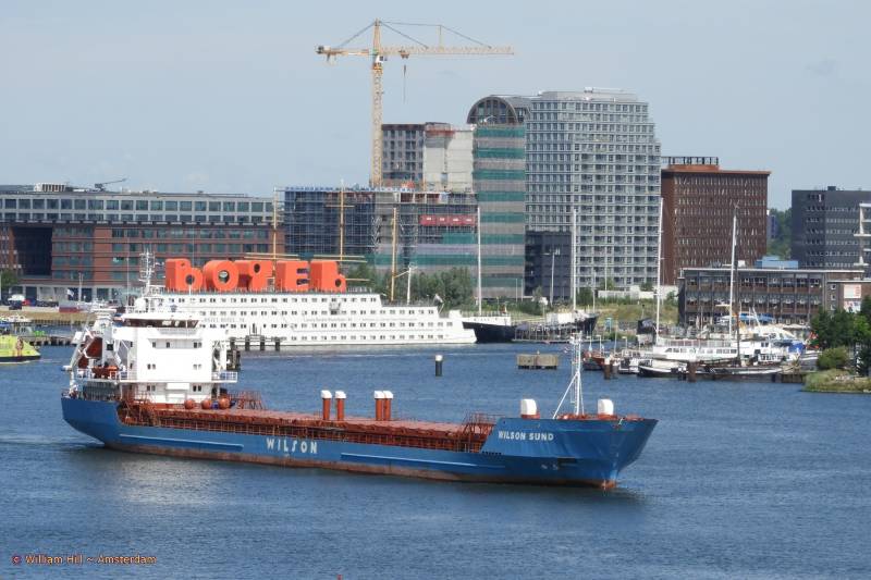 coaster WILSON SUND (113x16m)