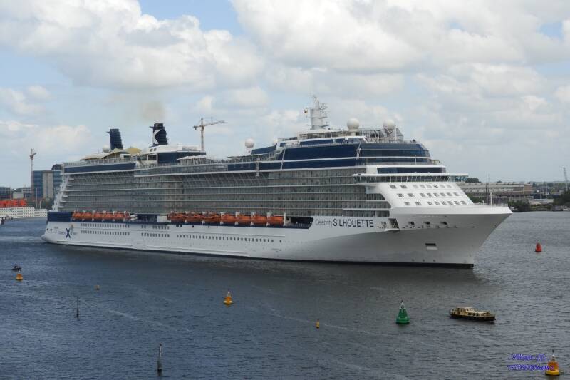 passengership Celebrity SILHOUETTE (319x37m)