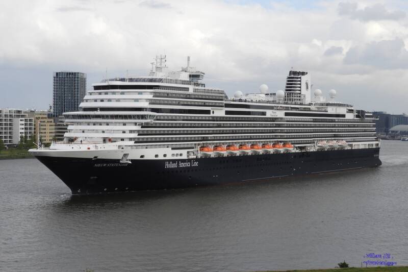passengership NIEUW STATENDAM (300x35m)