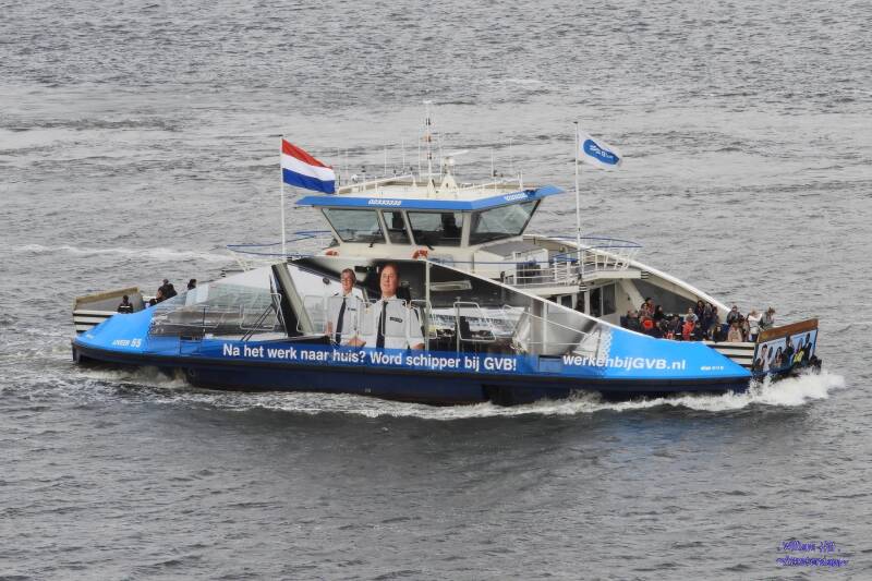 local ferry IJVEER 55