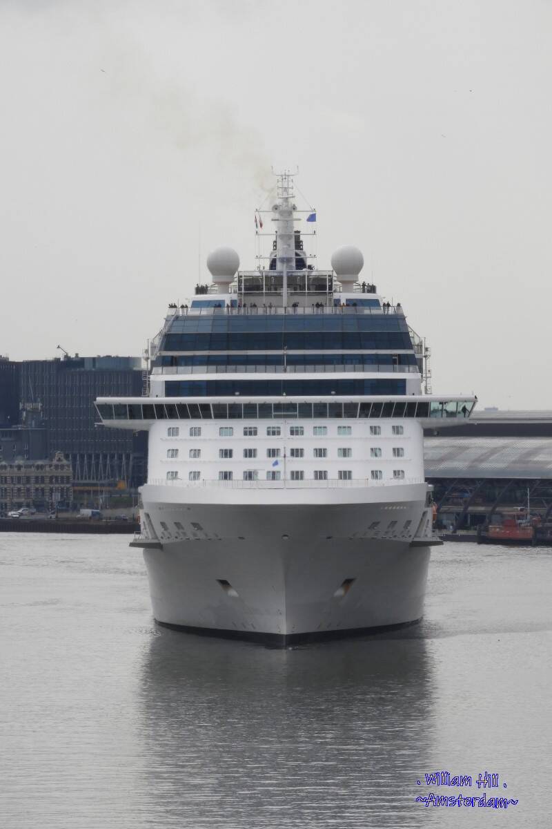 passengership Celebrity SILHOUETTE (319x37m)