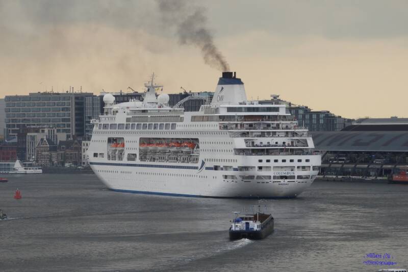 passengership COLUMBUS (245x32m)