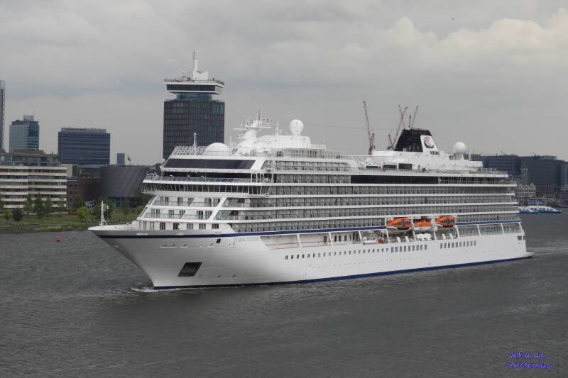 VIKING JUPITER (229x29m)