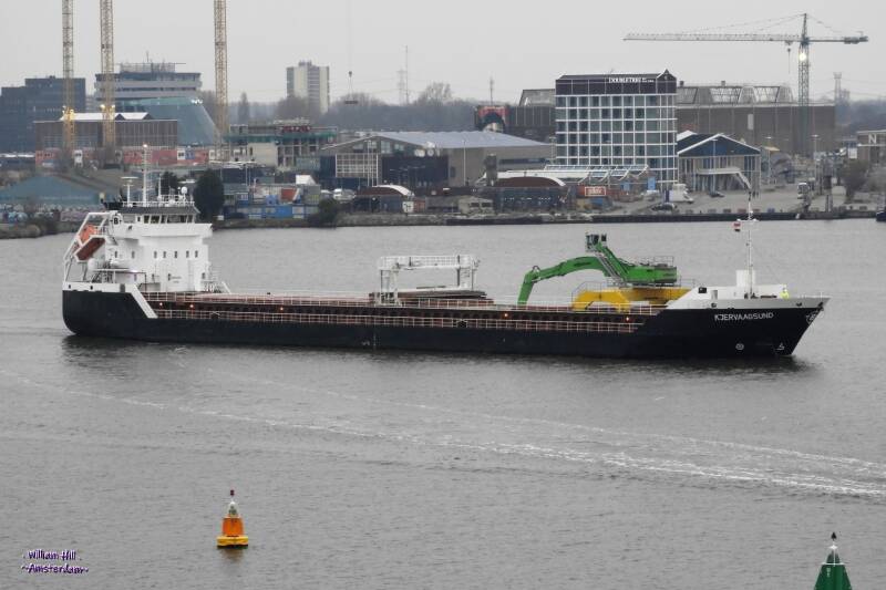 (15.12) - Norwegian coaster 'Kjervaagsund'