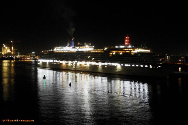 (31)  -  ARCADIA arrives at 06:40