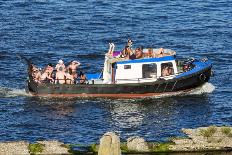 31/07, (it&#039;s clearly a) pleasureboat, WALRUS