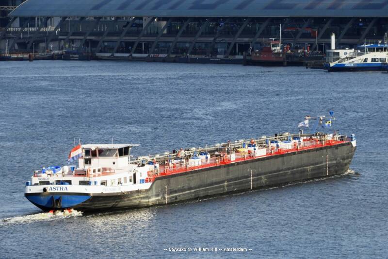 tanker ASTRA