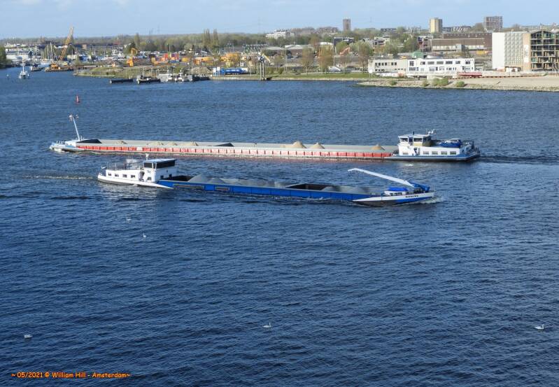 cargos BATTENOORD and BATOUWE 