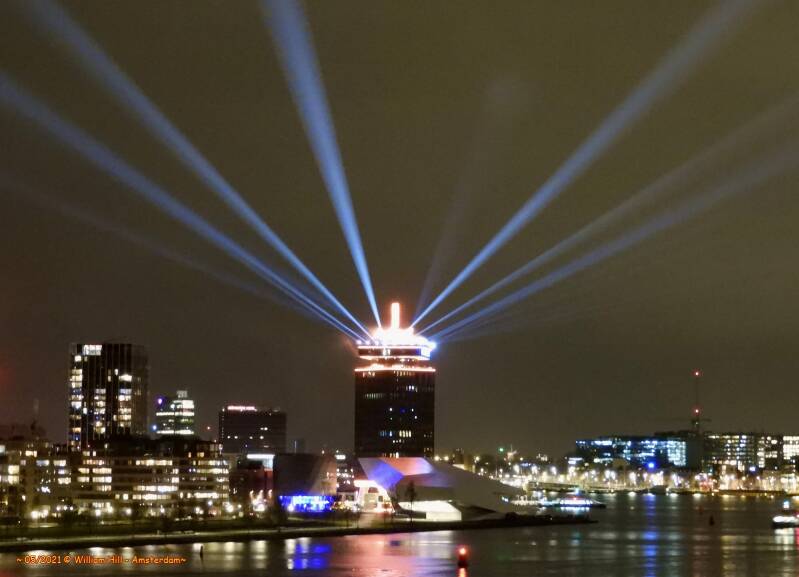 Adamtower on liberation day evening with search-lights