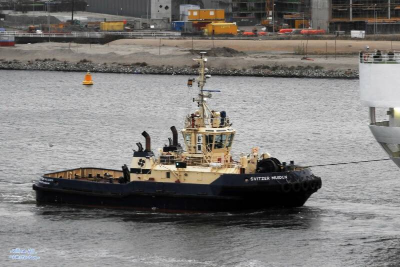 (22.12) ass.tug 'Svitzer Muiden'