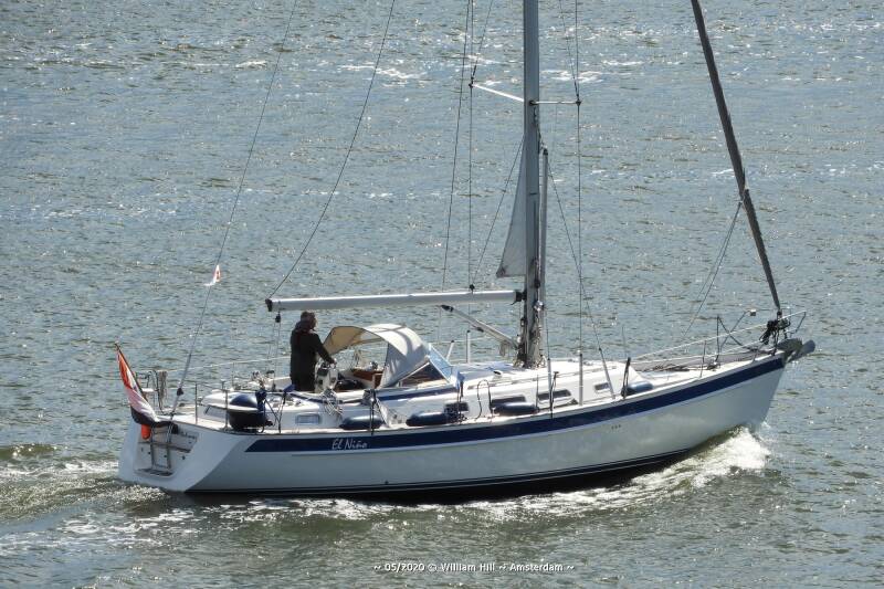 sailboat EL NINO