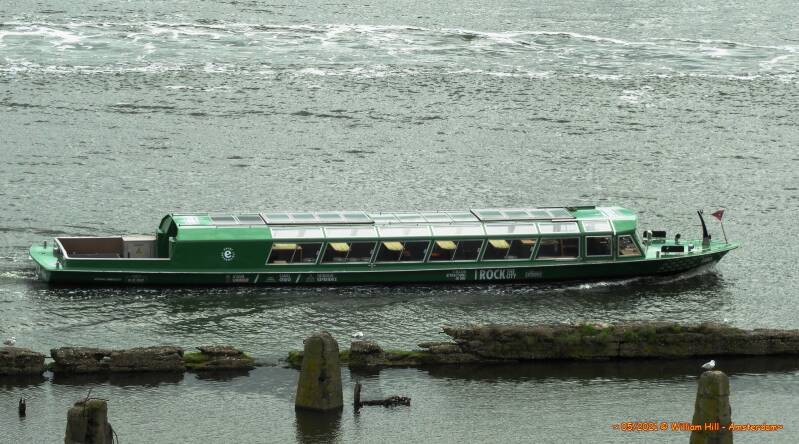canalboat LIDO passing Stenenhoofd