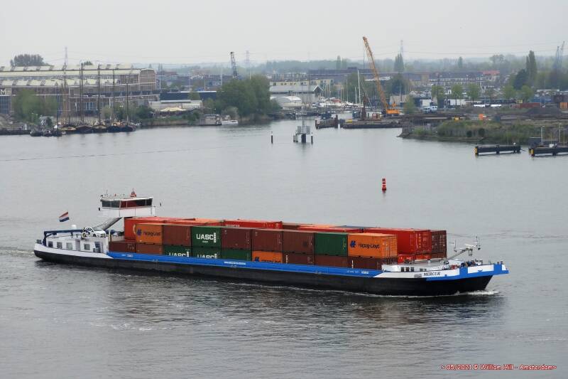 container cargo MERCUR