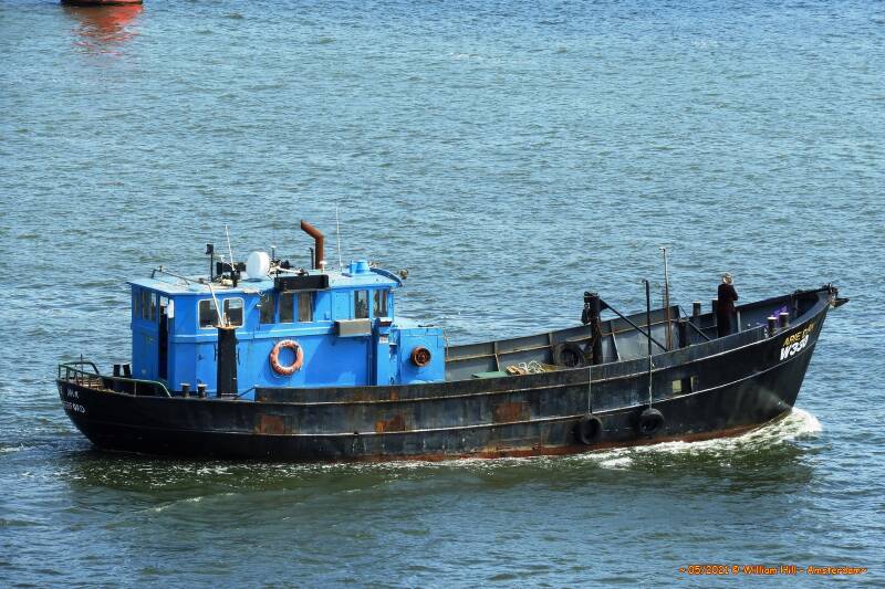 pleasureboat, ex-fishing, W330  ARIE DIRK