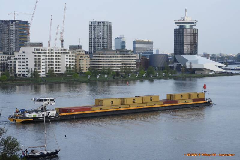 (13), container cargo QUENYA