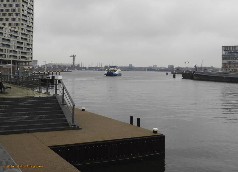 IJVEER 50 going from west to north Amsterdam