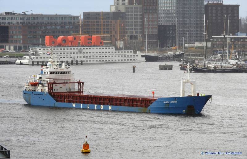 coaster WILSON HARRIER arrives