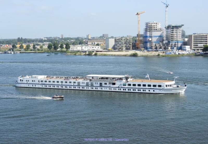 German rivercruiser DE AMSTERDAM