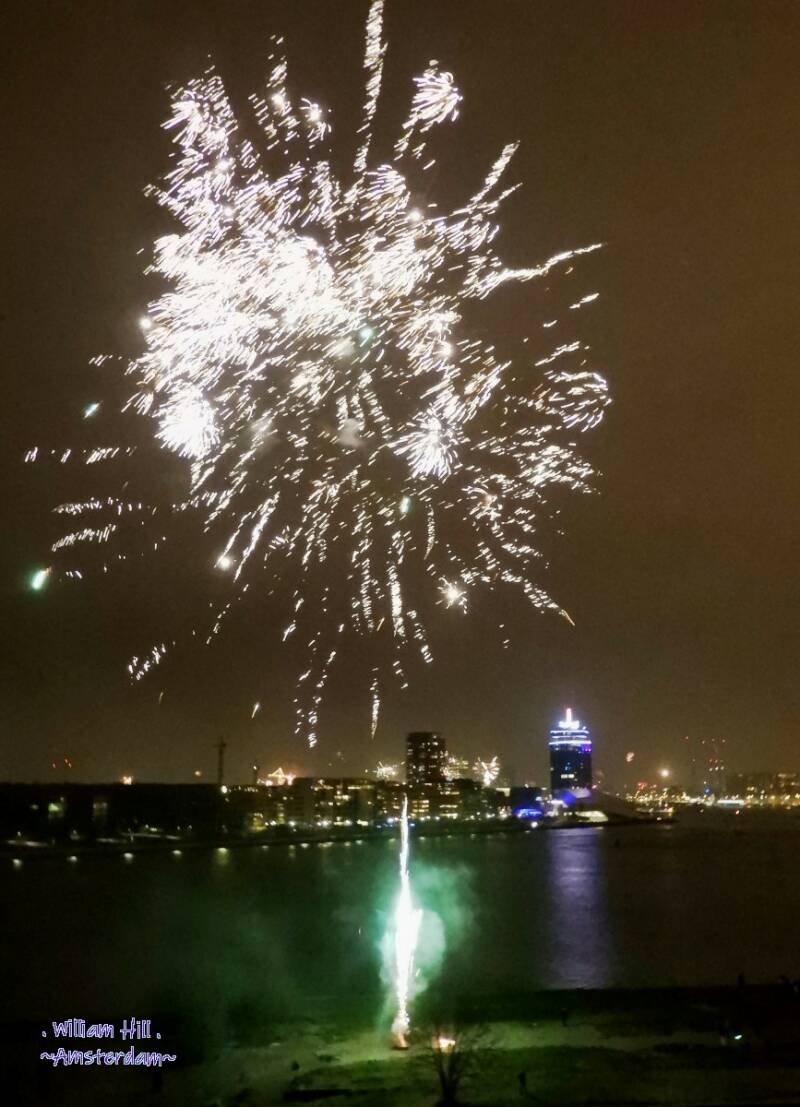 (01.01)  Happy New Year