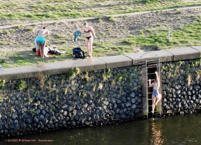 01-01, after a first dive in the cold water