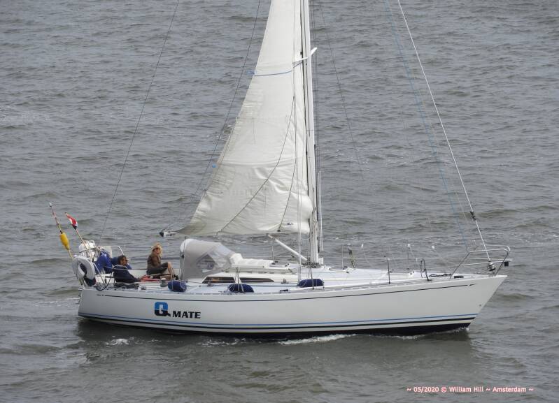 sailboat QMATE