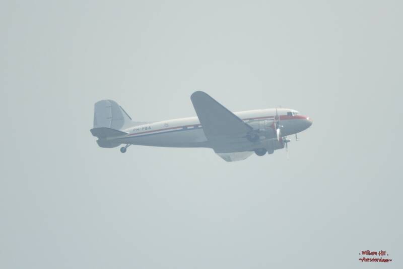 (18) - a beauty in the sky