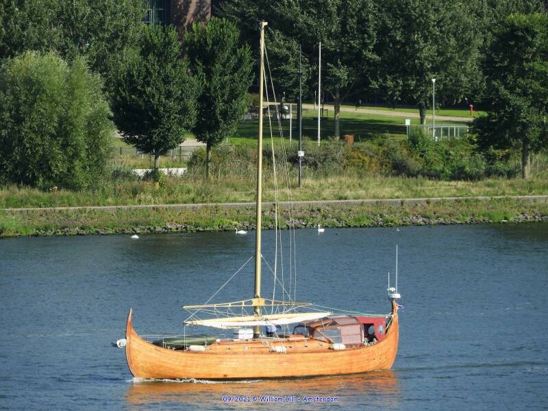 sailboat VALTYR 2741