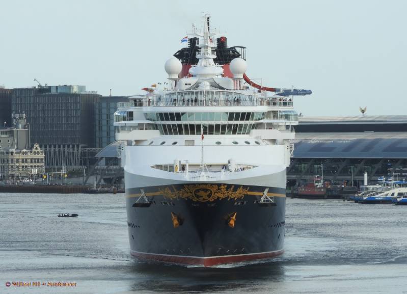DISNEY MAGIC (294x32m)