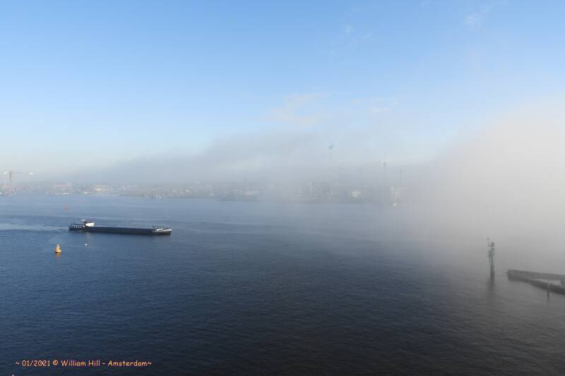 02, 10:43,a local fog suddenly sets in