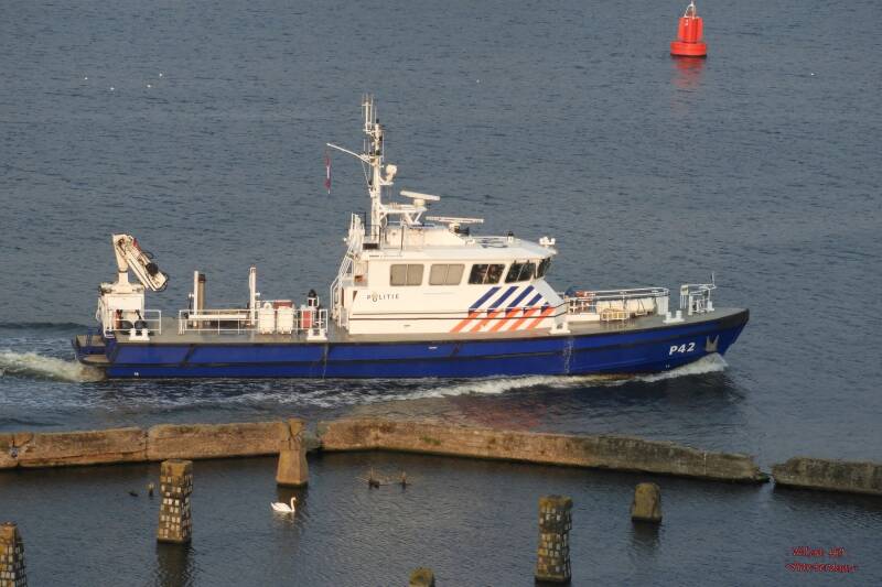 policevessel P42