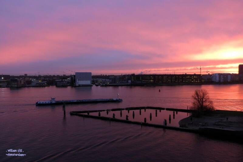 (10.01)   Goodmorning!