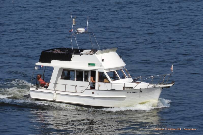 pleasureboat YUCATÁN