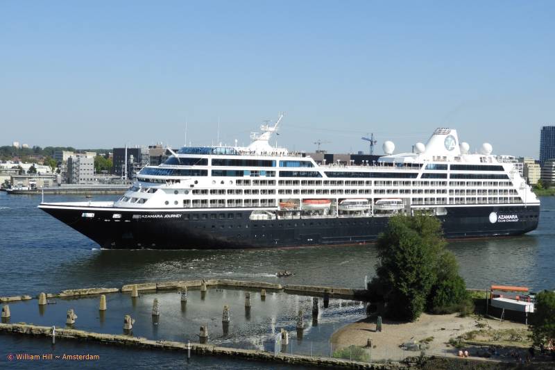  AZAMARA JOURNEY (181x25m) / Stenenhoofd