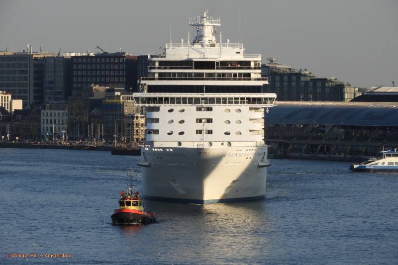 SEVEN SEAS EXPLORER (224x32m)