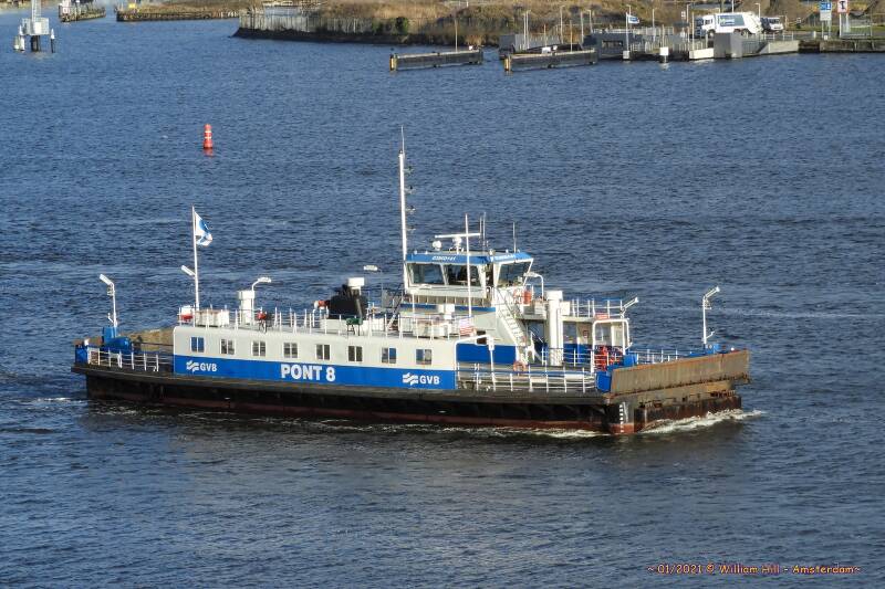 ferry PONT 8
