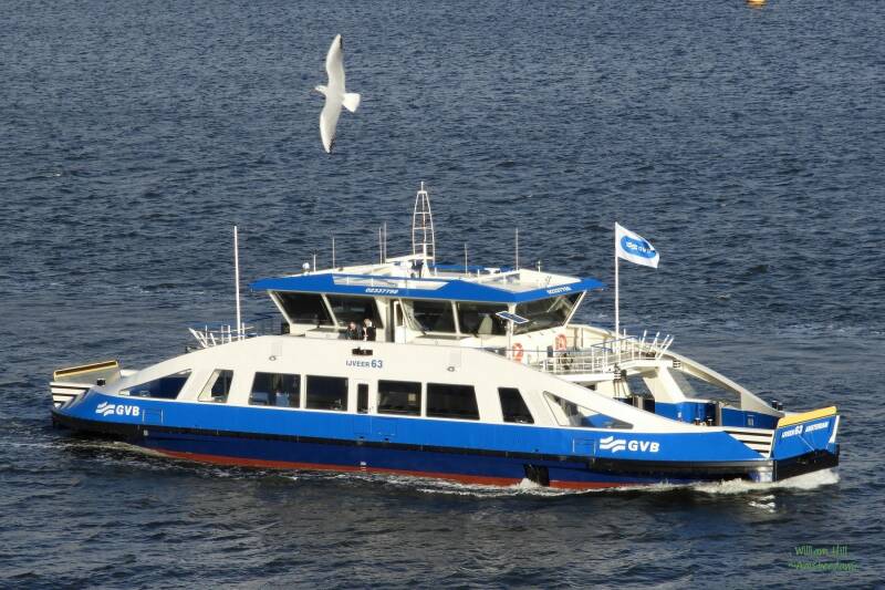 (14.01)  testing new ferry 'IJveer 63'