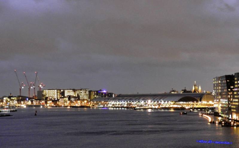 (10), 18:11.. Central Station