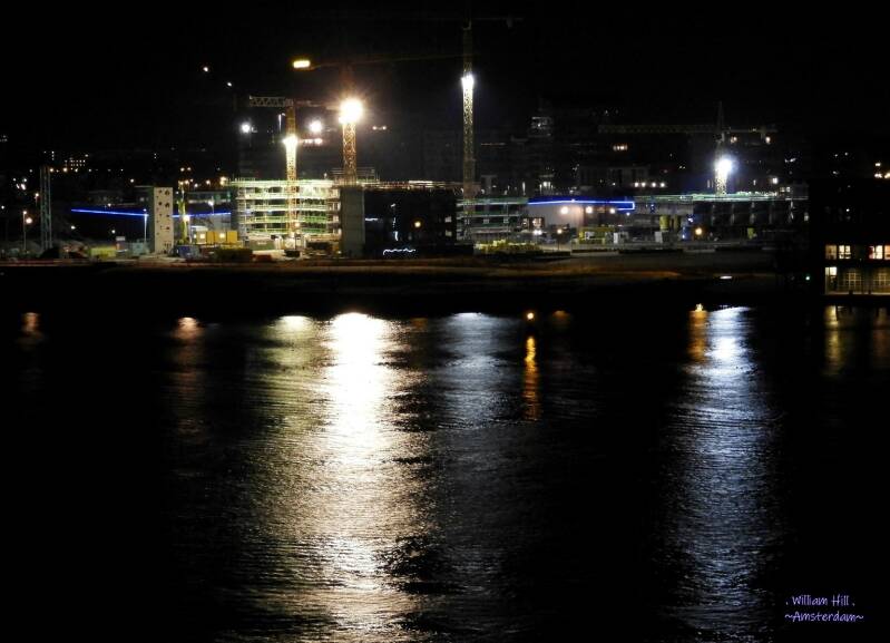 (30.01) - 6:34 cranelights go on