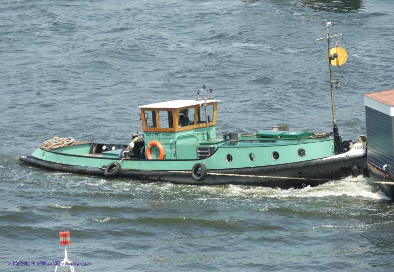 tug TRIO 