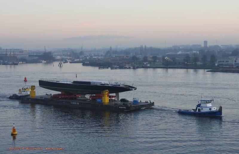  half yacht transport