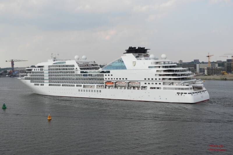 SEABOURN OVATION