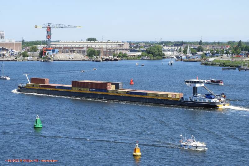 container cargo QUENYA