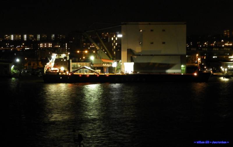 closing the deck and lights and the ENTERPRISE has stopped 