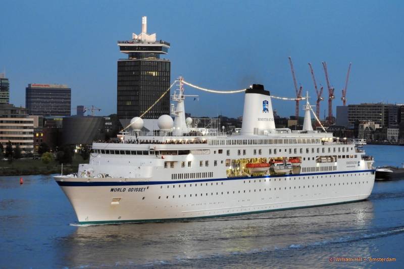 WORLD ODYSSEY (Campus ship) (175x23m)