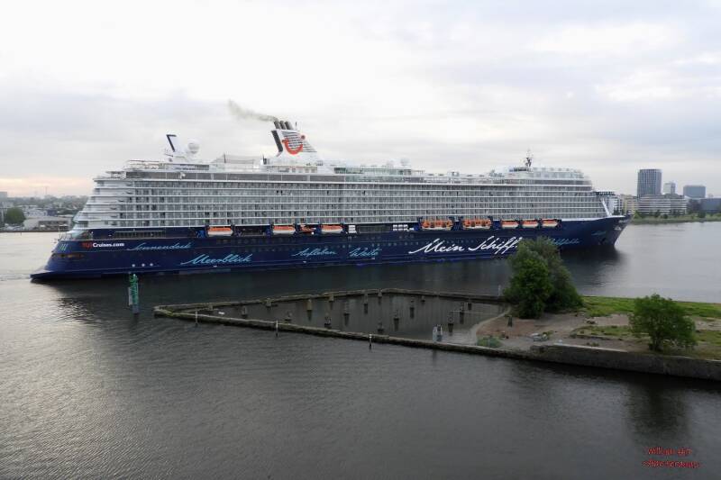 MEIN SCHIFF 3