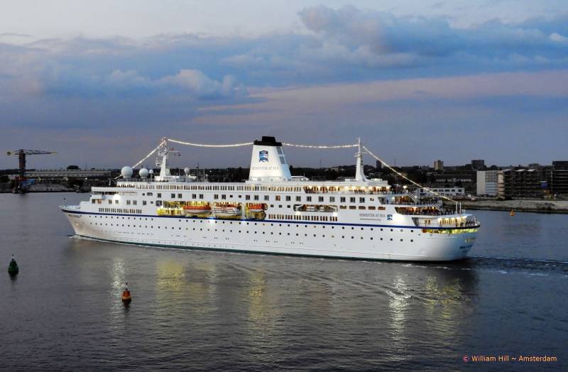 WORLD ODYSSEY (175x23m)