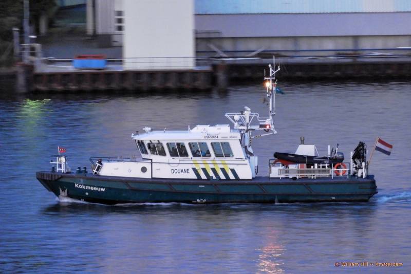DOUANE  -  KOKMEEUW
